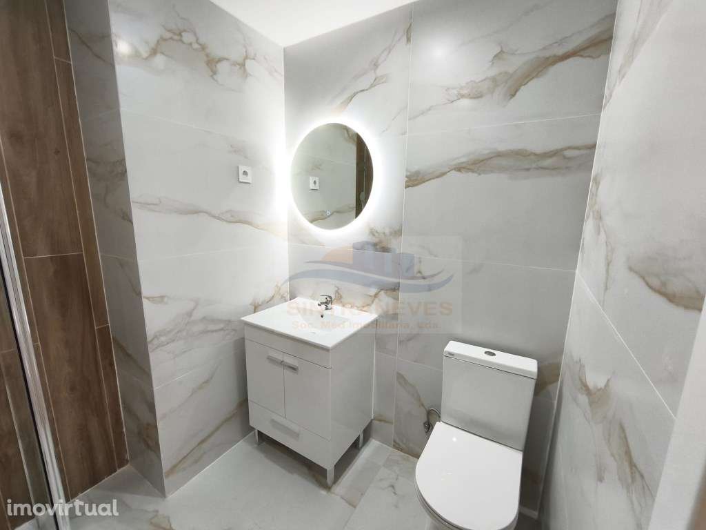 Fantástico T2 totalmente Remodelado, com arrecadação em Odivelas Ju... - Grande imagem: 3/15