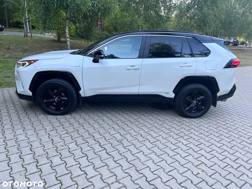 Toyota RAV4 - 4