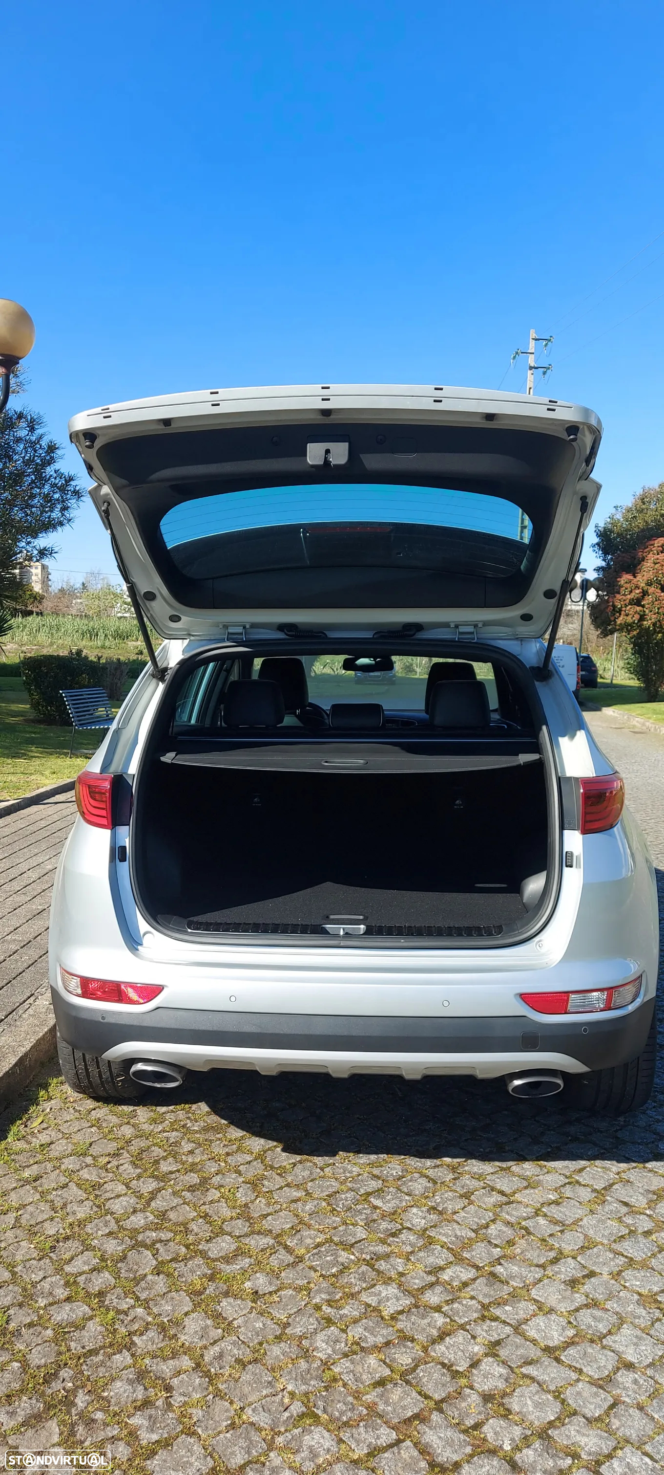 Kia Sportage 2.0 CRDI ISG GT Line - 22