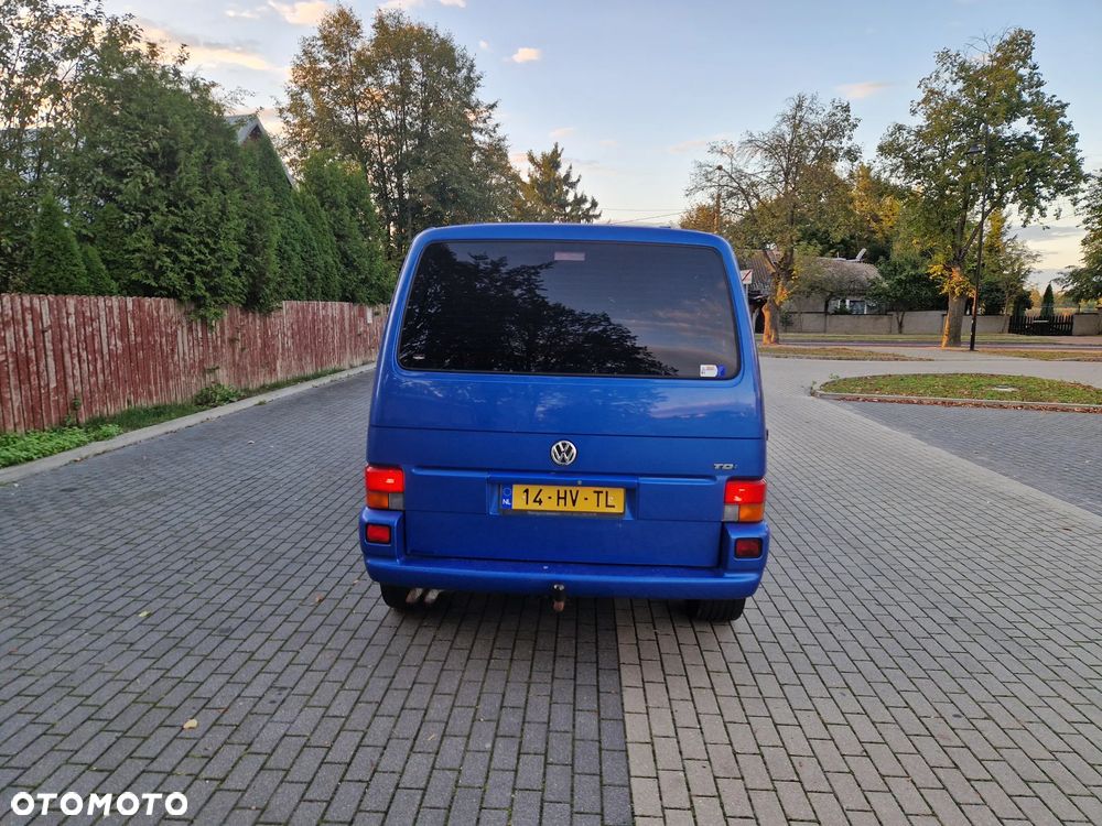 Volkswagen Transporter - 7