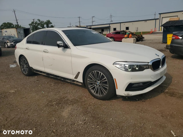 BMW Seria 5 530i xDrive