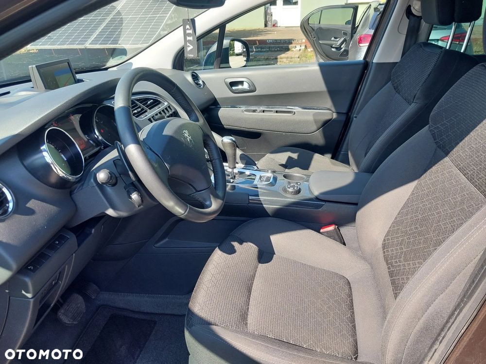 Peugeot 3008 HDi FAP 115 EGS6 Stop&Start Business-Line - 7