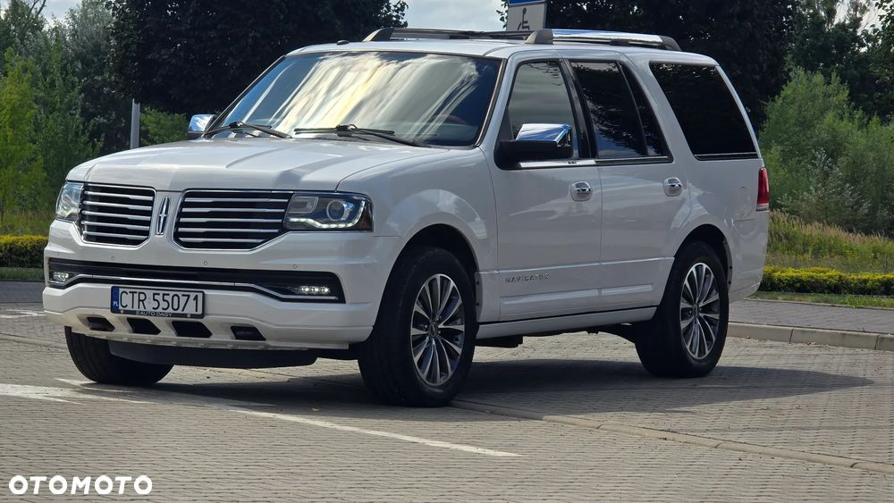 Lincoln Navigator - 3