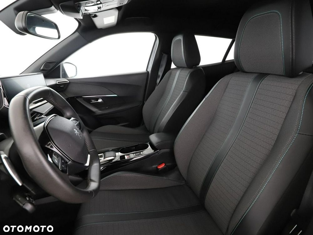 Peugeot 2008 1.5 BlueHDi Allure Pack S&S EAT8 - 14