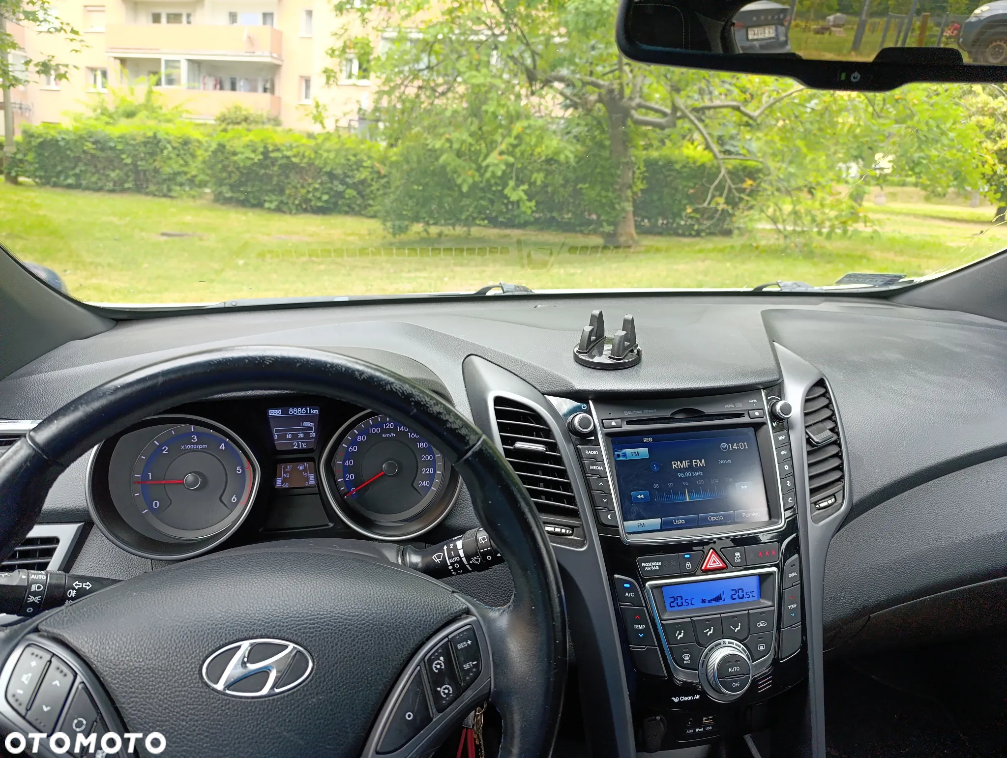 Hyundai i30 1.6 D GO - 16
