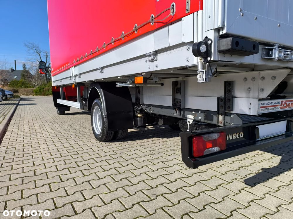 Iveco Daily 50C18 Plandeka, 12 Palet, Sypialnia, Firana+Drzwi z tyłu. - 32