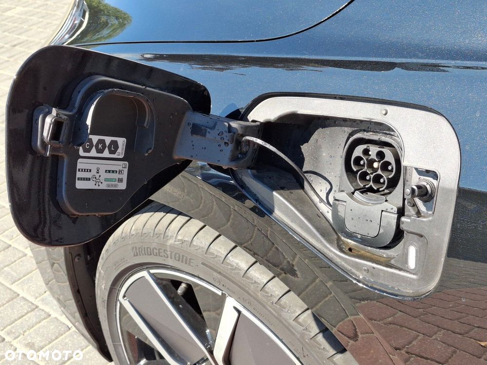 Volkswagen Golf - 9