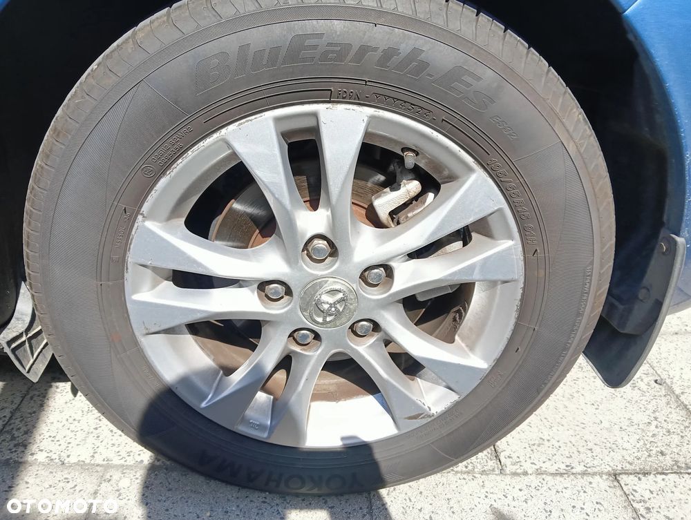 Toyota Auris 1.33 VVT-i Active - 9