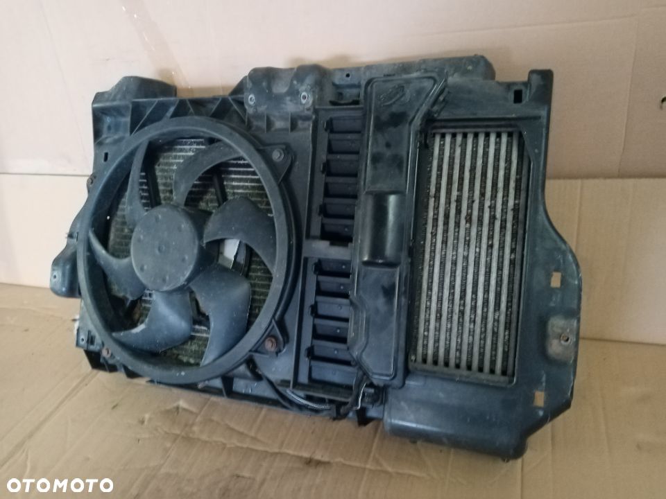 Pas przedni komplet chłodnice wentylator Citroen C5 Peugeot 407 2.0 HDI 136 km - 2