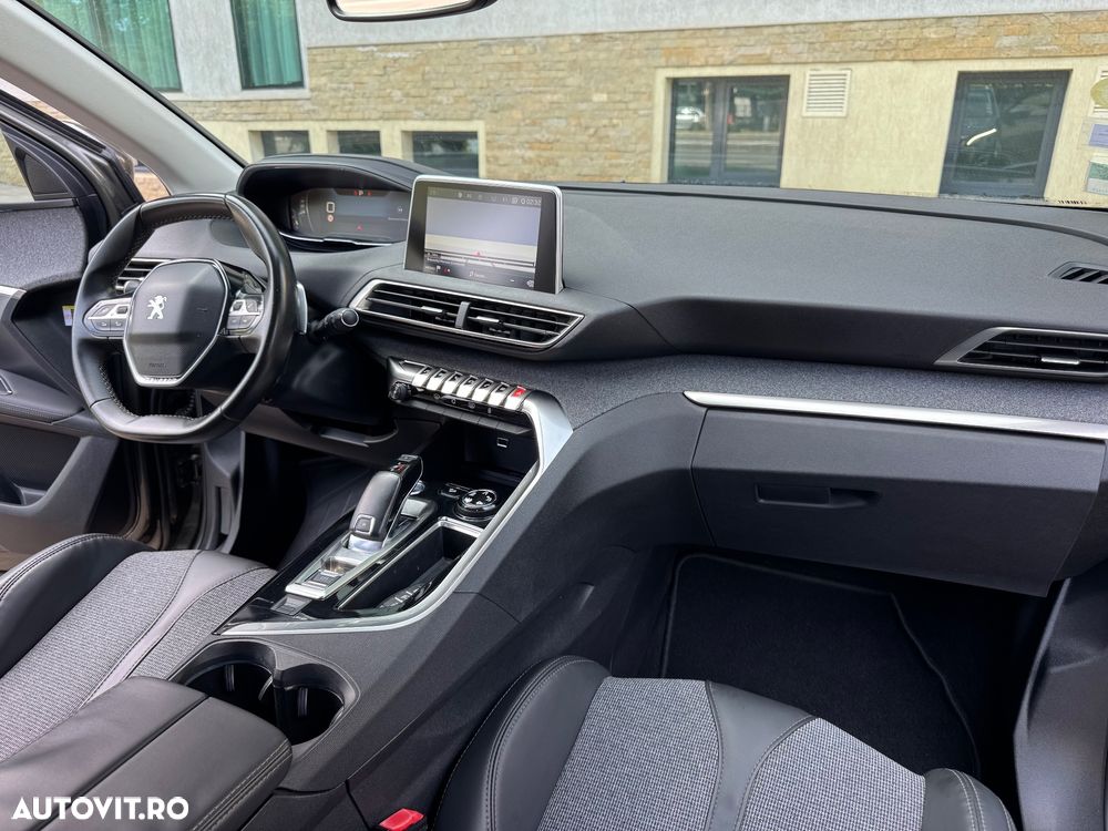 Peugeot 3008 1.6 BlueHDI S&S EAT6 Allure - 20