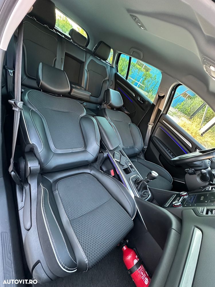 Renault Megane ENERGY TCe 130 BOSE EDITION - 8