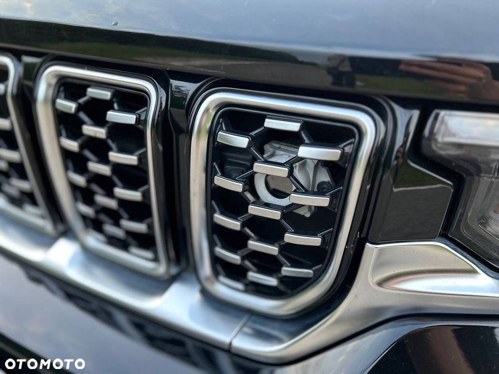 Jeep Grand Cherokee 3.6 V6 Summit - 4