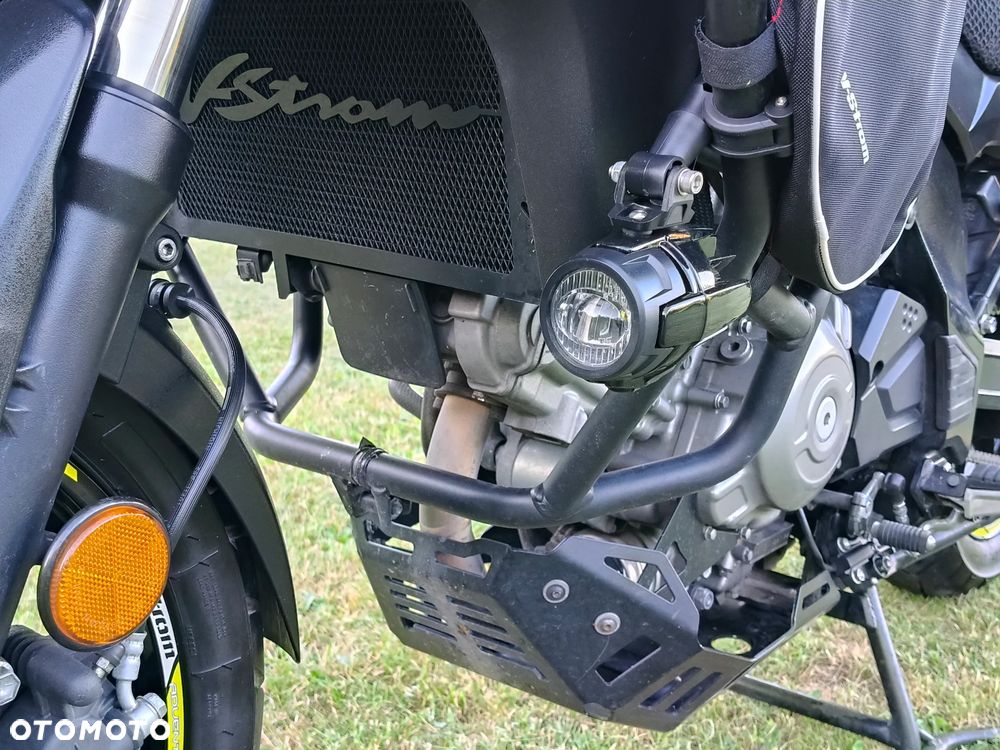 Suzuki V-STROM - 15