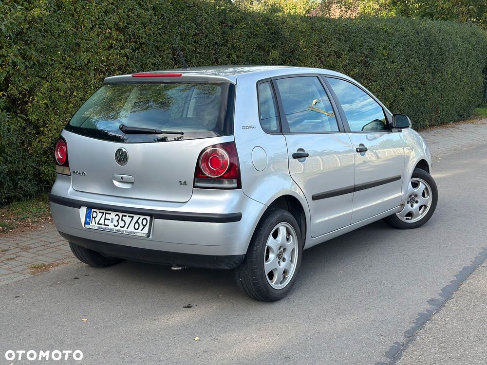 Volkswagen Polo 1.4 16V Fun - 6