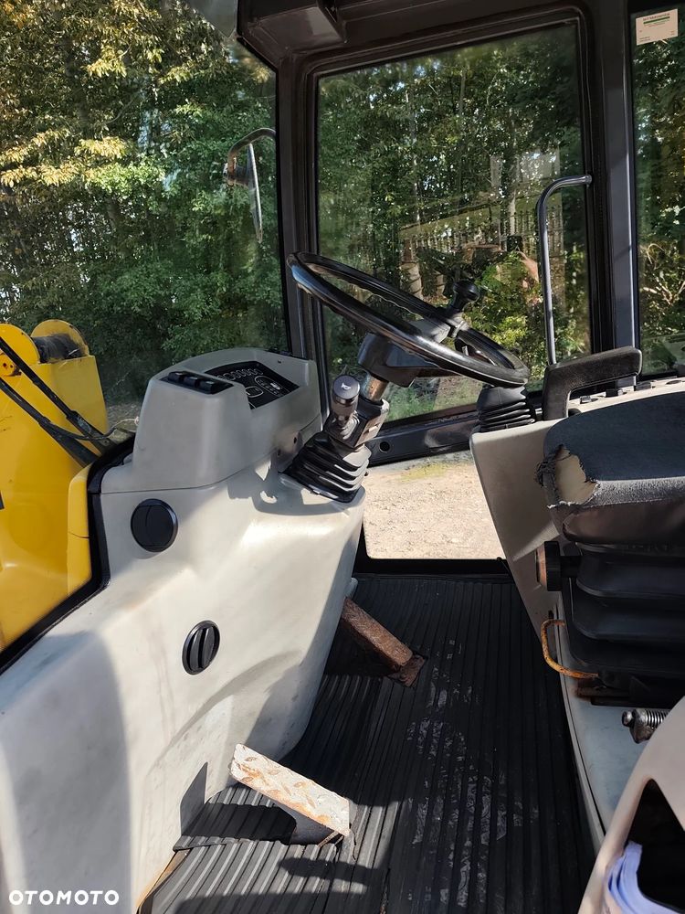 Komatsu WA65/Łyżka-Widły/2001Rok/ - 11