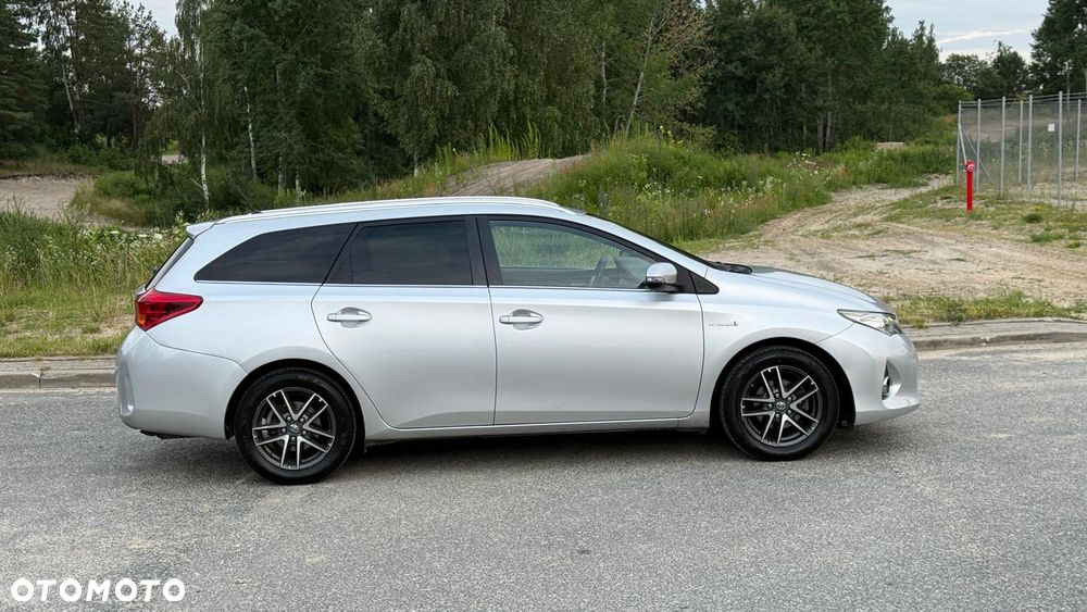 Toyota Auris 1.8 HSD Luna - 9