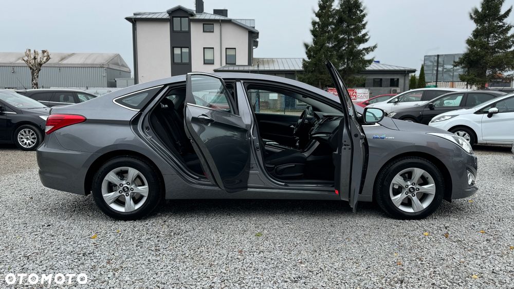 Hyundai i40 i40cw 1.7 CRDi blue Style - 10