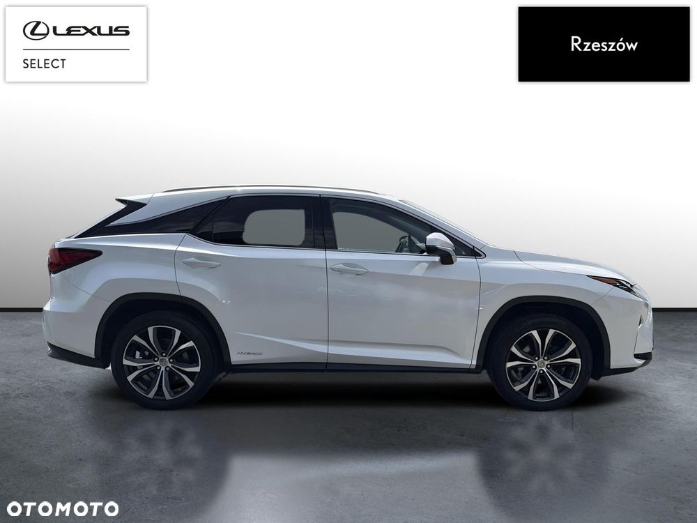 Lexus RX - 6