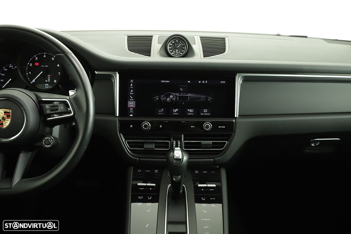 Porsche Macan - 13