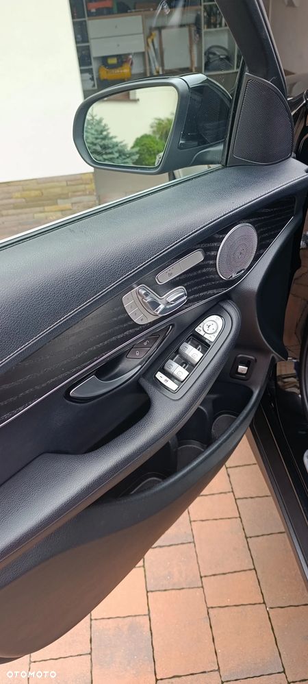 Mercedes-Benz GLC 300 4-Matic - 16
