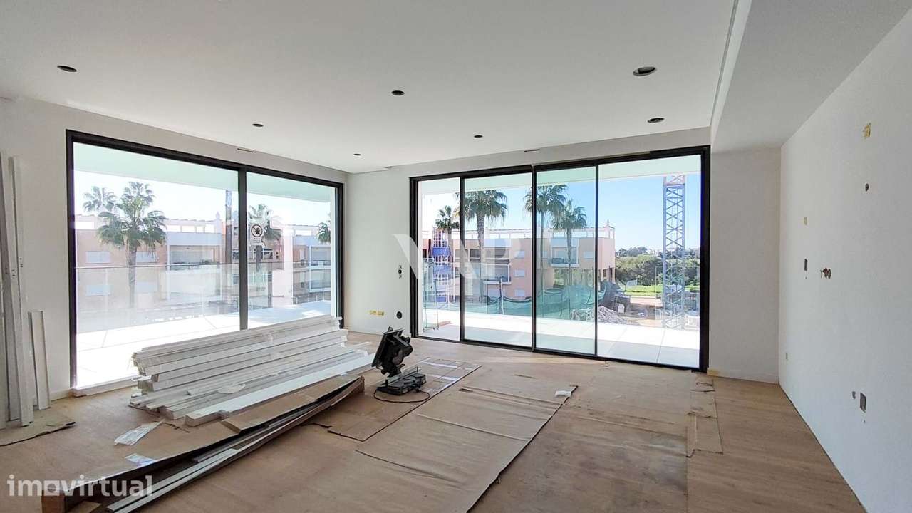 Apartamento T3 em condomínio privado de luxo, Vilamoura - Grande imagem: 3/25