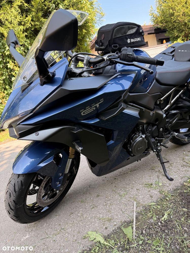 Suzuki GSX 1000 - 8