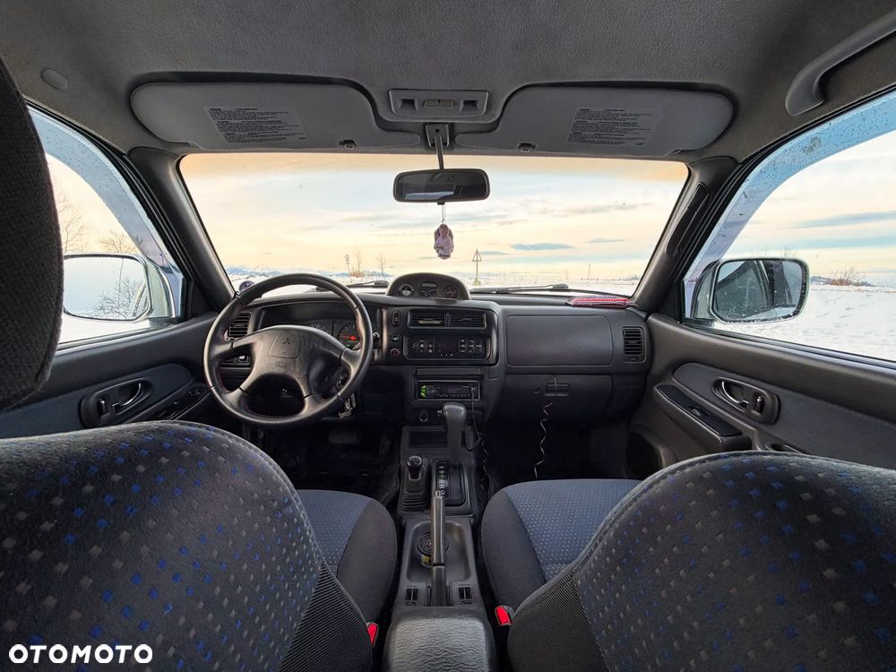 Mitsubishi L200 Pick Up 4x4 Intense + Autm - 10