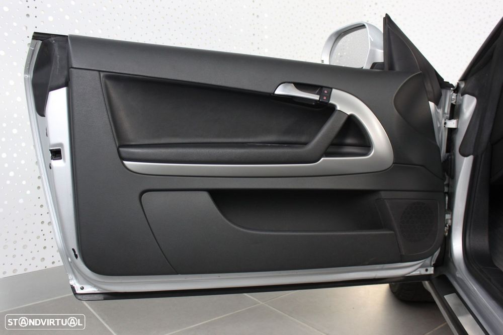 Audi A3 Cabrio 1.6 TDi Attraction - 17