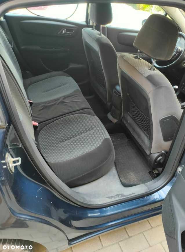 Citroën C4 - 7