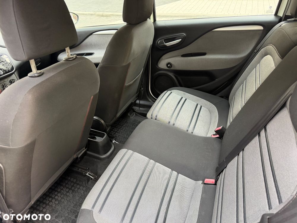 Fiat Punto - 8