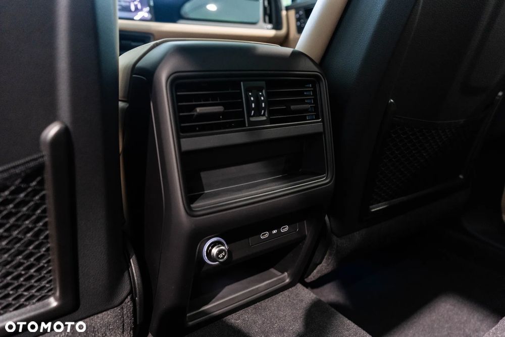 Porsche Cayenne Black Edition - 29