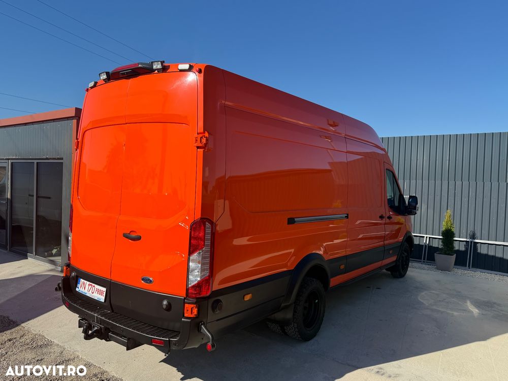 Ford Transit L4 Furgon DCIV RWD Trend - 9