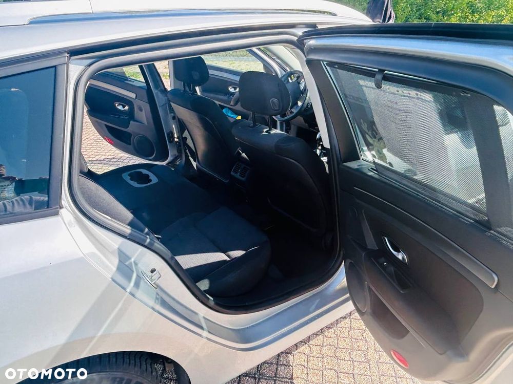 Renault Laguna 1.5 dCi Expression - 10