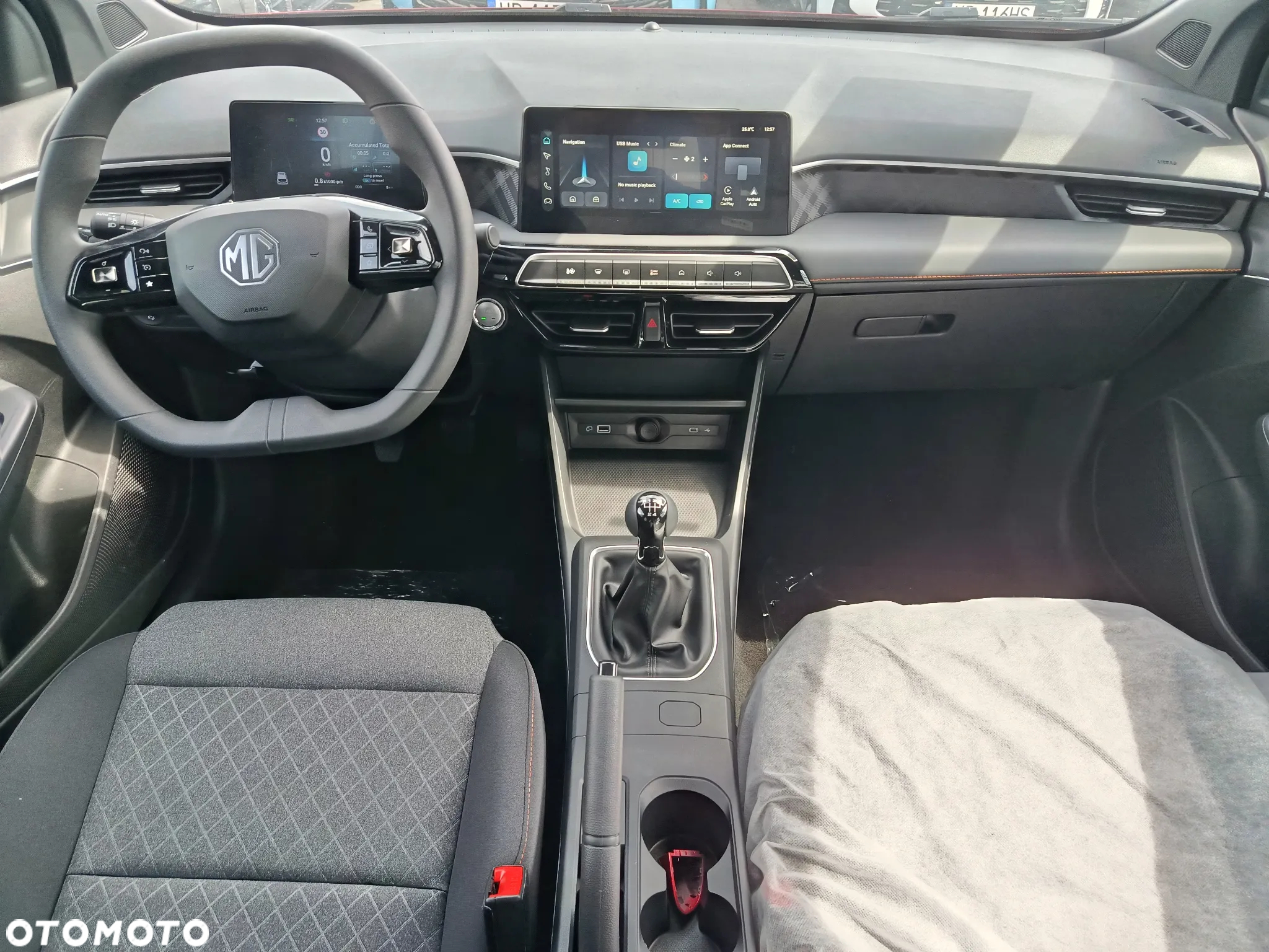 MG MG3 1.5 Excite - 12