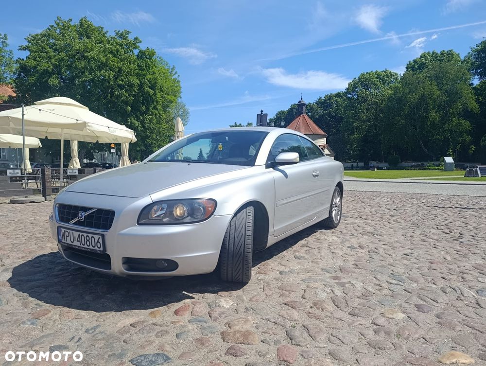 Volvo C70 2.4i Summum - 1