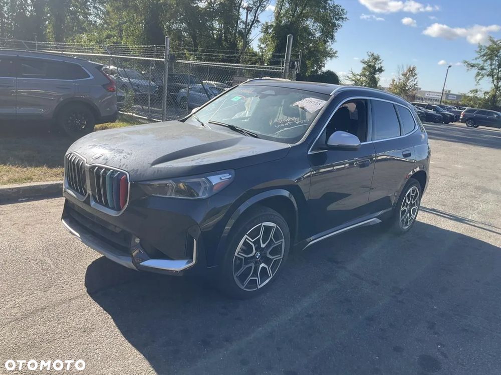 BMW X1 - 1