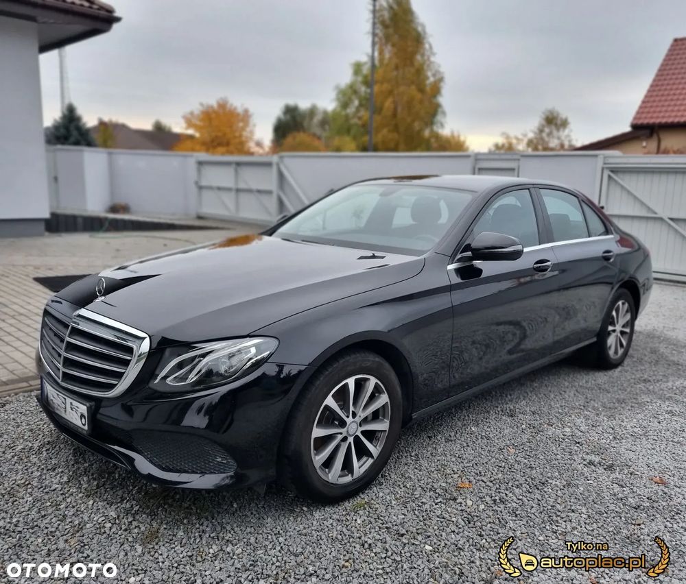 Mercedes-Benz Klasa E 220 d 9G-TRONIC - 1