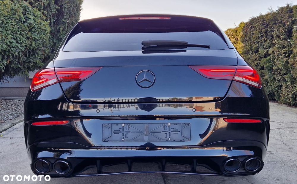 Mercedes-Benz CLA - 4