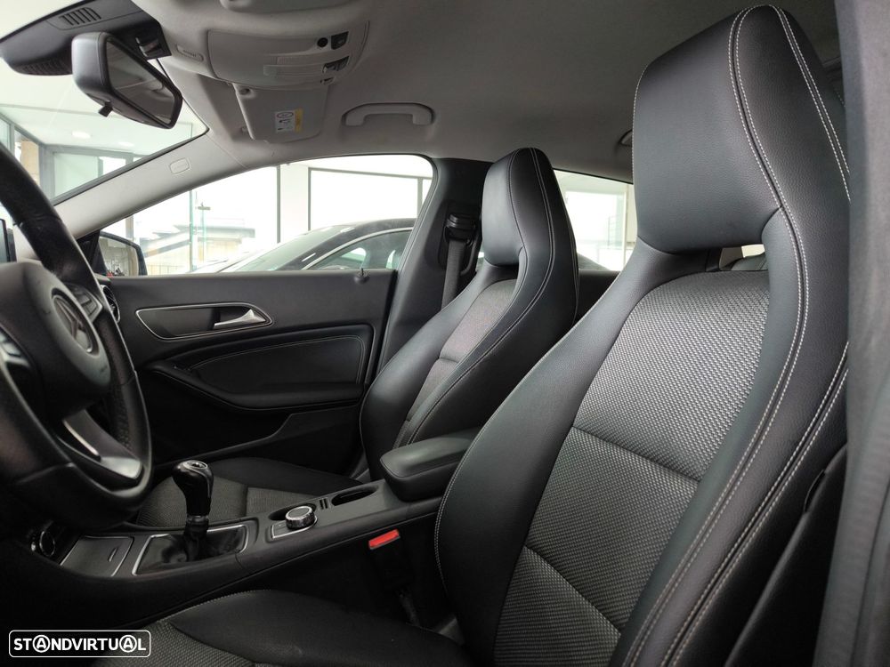 Mercedes-Benz CLA 180 d Shooting Brake Urban - 10
