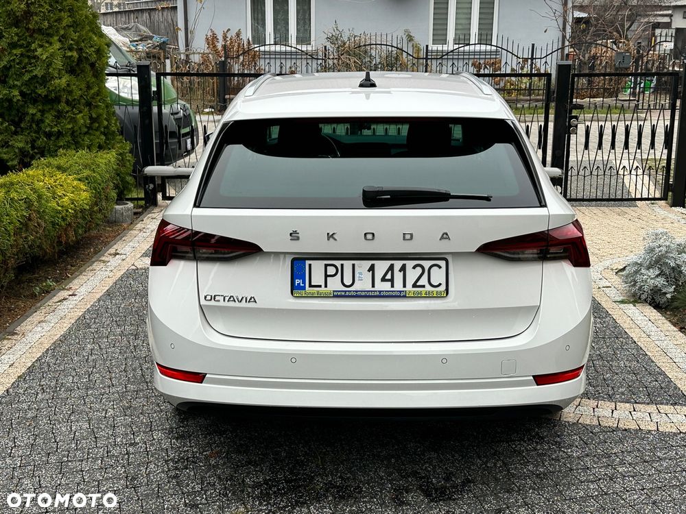 Skoda Octavia 2.0 TDI DSG Style - 6