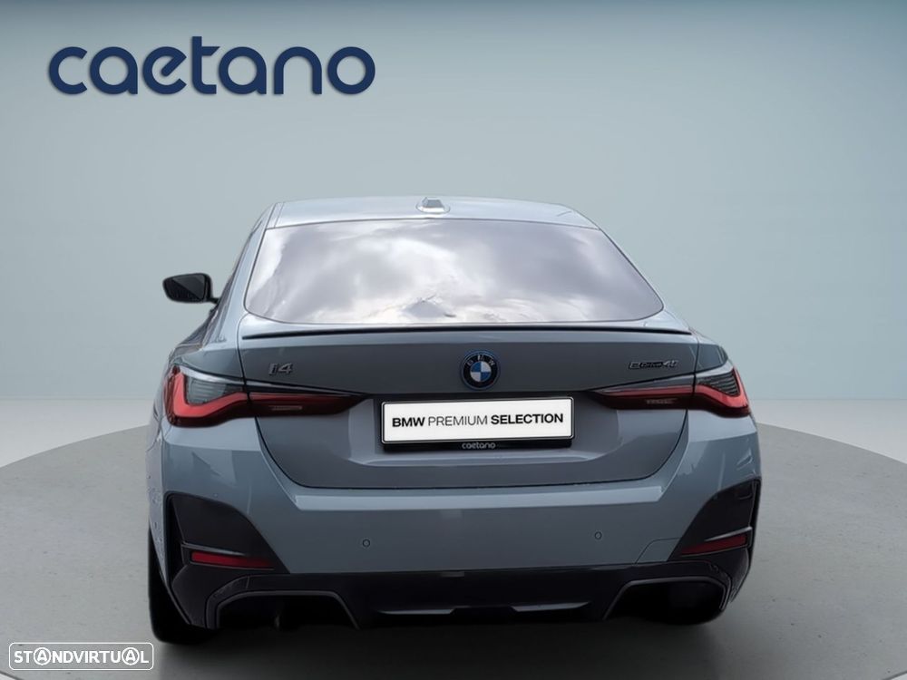 BMW i4 eDrive40 Pack Desportivo M Pro - 7