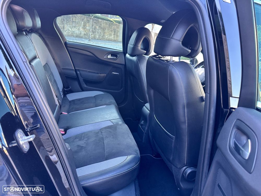 DS DS4 Crossback 1.6 BlueHDi So Chic J18 - 33