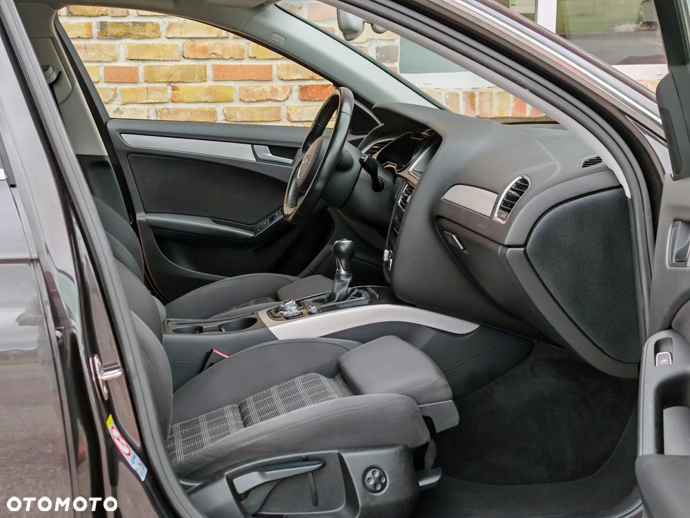 Audi A4 Avant 2.0 TDI DPF Ambiente - 15