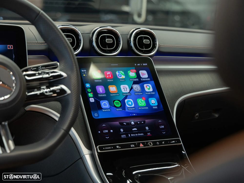 Mercedes-Benz C 300 d AMG Line - 13