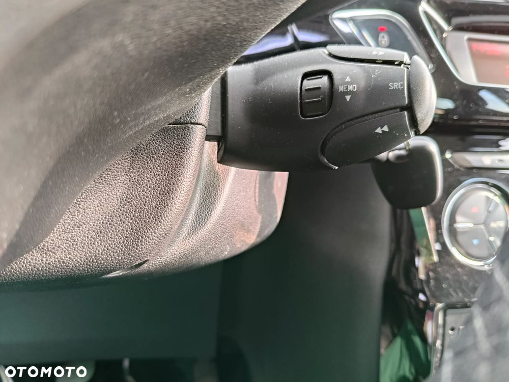 Citroën C3 1.4 Attraction - 22