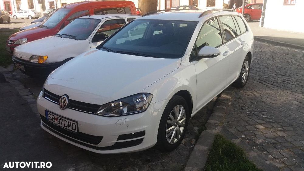 Volkswagen Golf Variant 1.6 TDI (BlueMotion Technology) DSG Trendline - 5