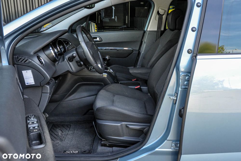 Peugeot 5008 - 7