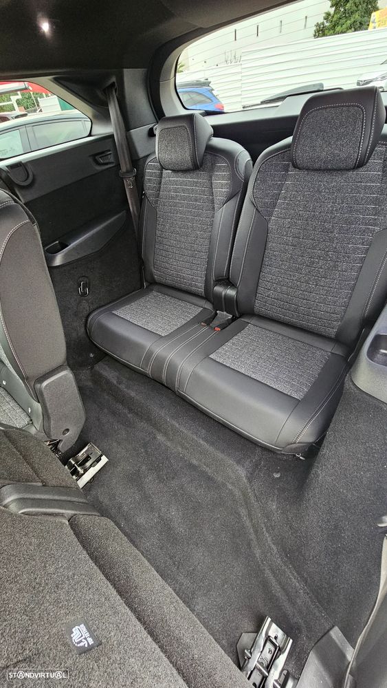 Peugeot 5008 1.2 Hybrid Allure e-DCS6 - 46