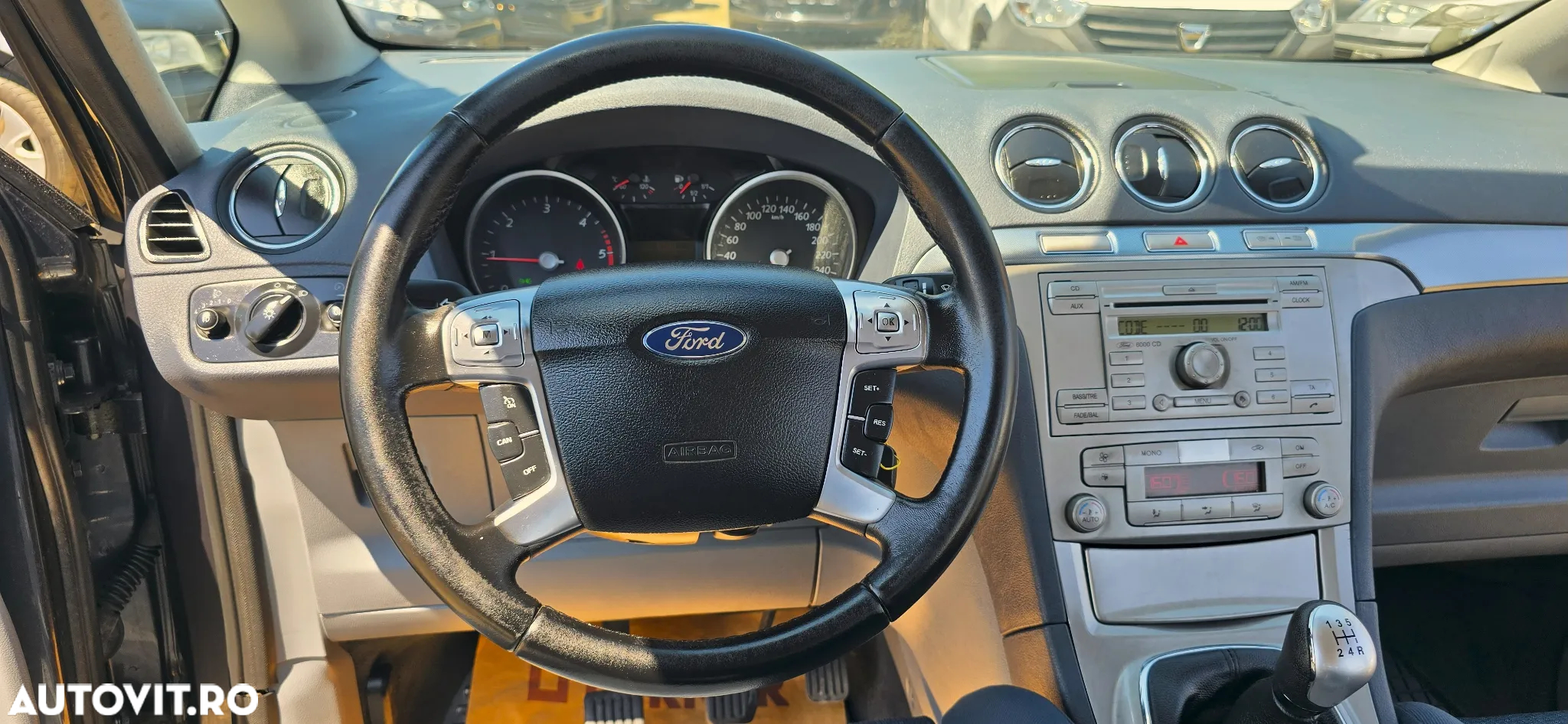 Ford S-Max 2.0 TDCi Titanium - 8