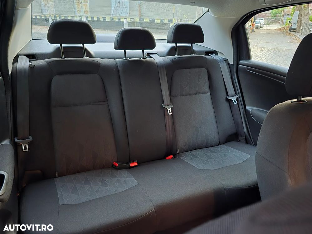 Citroën C-Elysée PureTech Attraction - 11